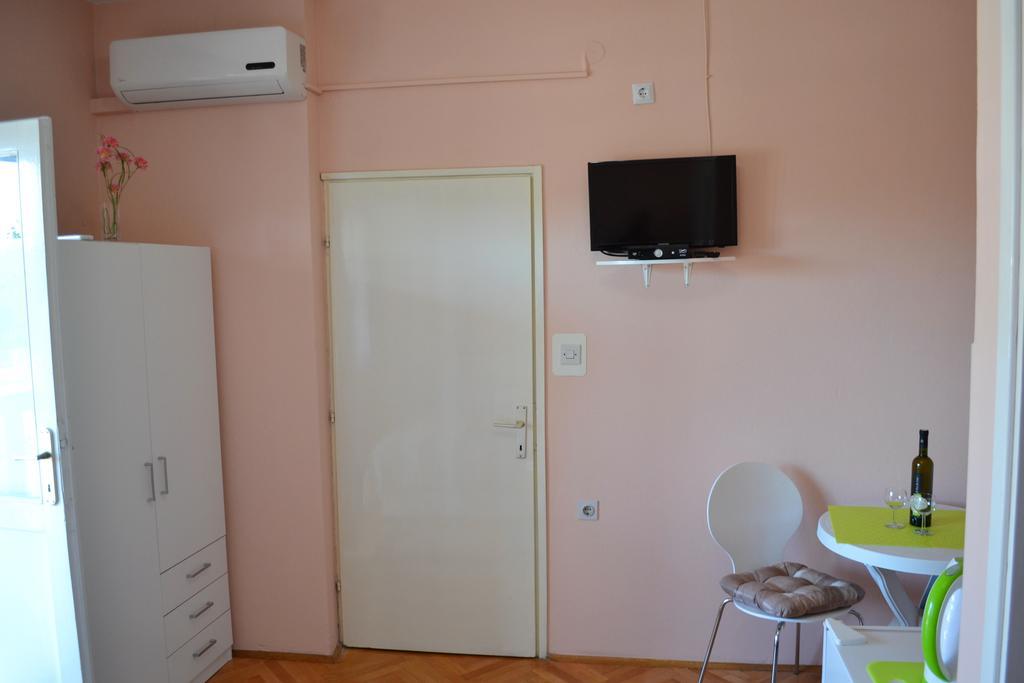 Apartment And Rooms Toka Zadar Room photo