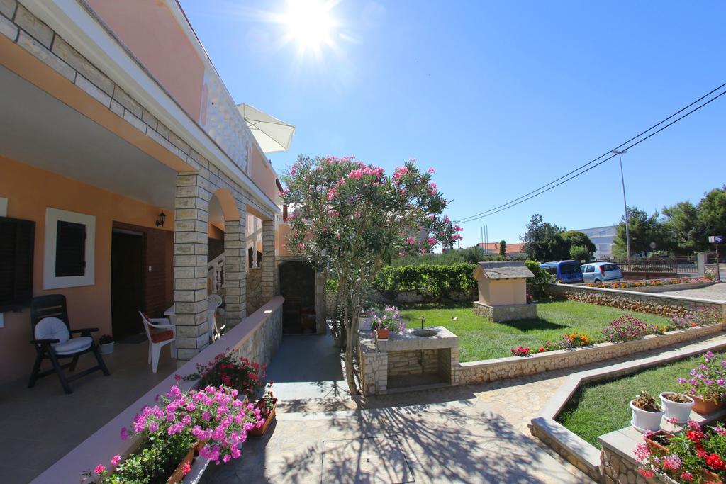 Apartment And Rooms Toka Zadar Room photo